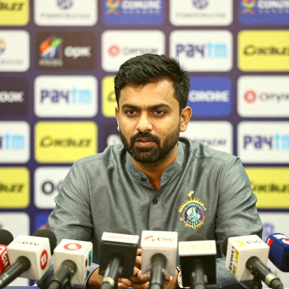 রাওয়ালপিন্ডির আগে পাকিস্তানের টেস্ট রিসেট: তিন নবাগত, দুই কিপার আর একটি অসমাপ্ত পেস পরিকল্পনা
