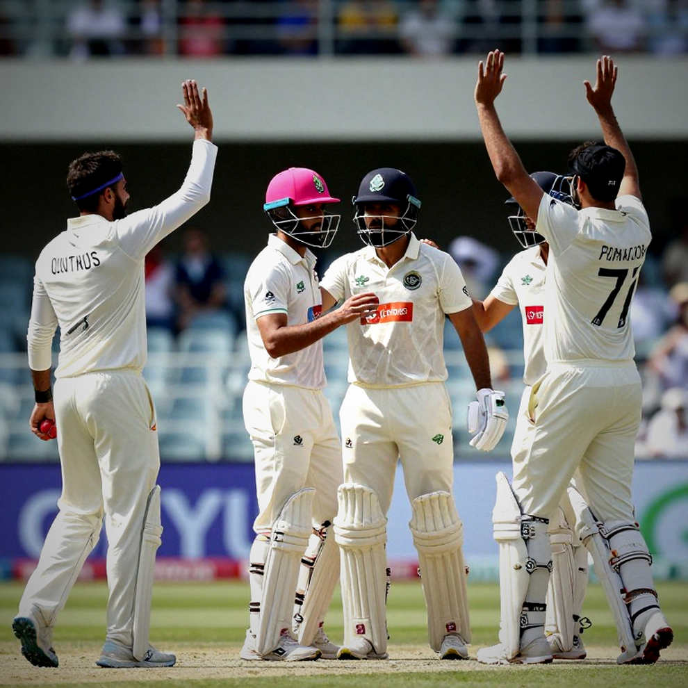 সাত বছর পর একটা কব্জি: ইংল্যান্ডের লেগ-স্পিন ডাকে যে সংখ্যাটা কেউ গোনেনি
