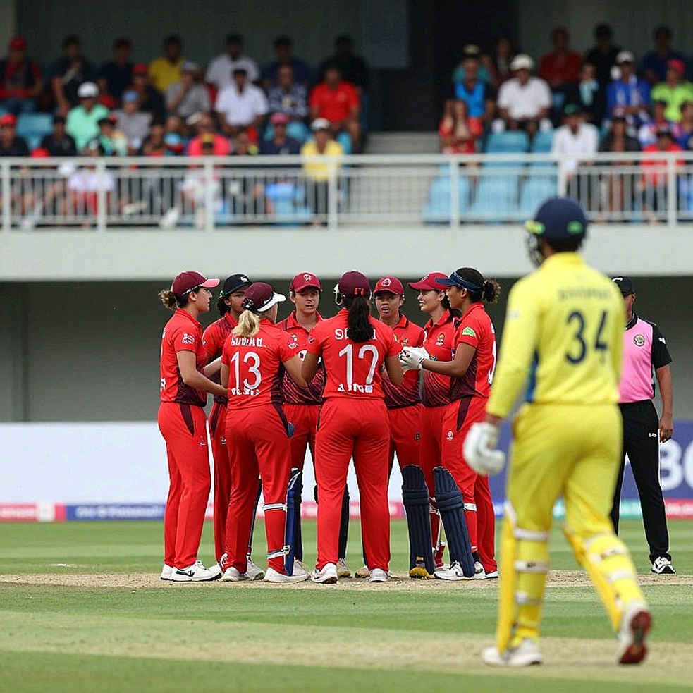 চার বছরের নীরবতা, এক মাসের প্রস্তুতি: ভুবনেশ্বরের ফেরা আসলে কী মাপছে